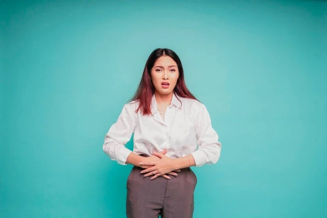 Cadangan Sel Telur Wanita Turun Seiring Usia: Kenapa Masa Kesuburan Kita Terbatas?