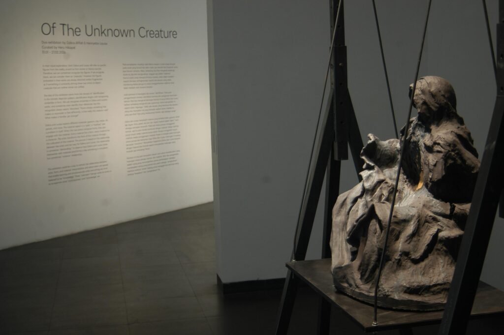 Pameran Of The Unknown Creatures Bandung: Karya Seni Rupa Deformatif yang Menggugah