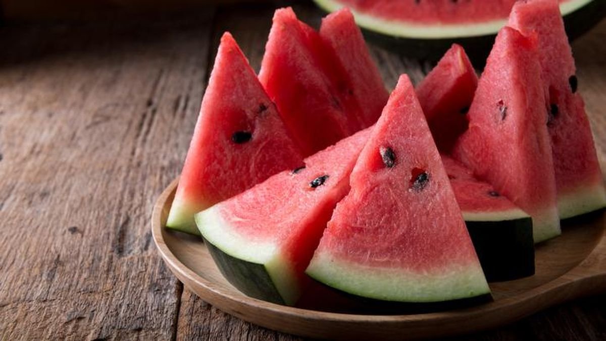 13 Manfaat Buah Semangka untuk Kesehatan Tubuh